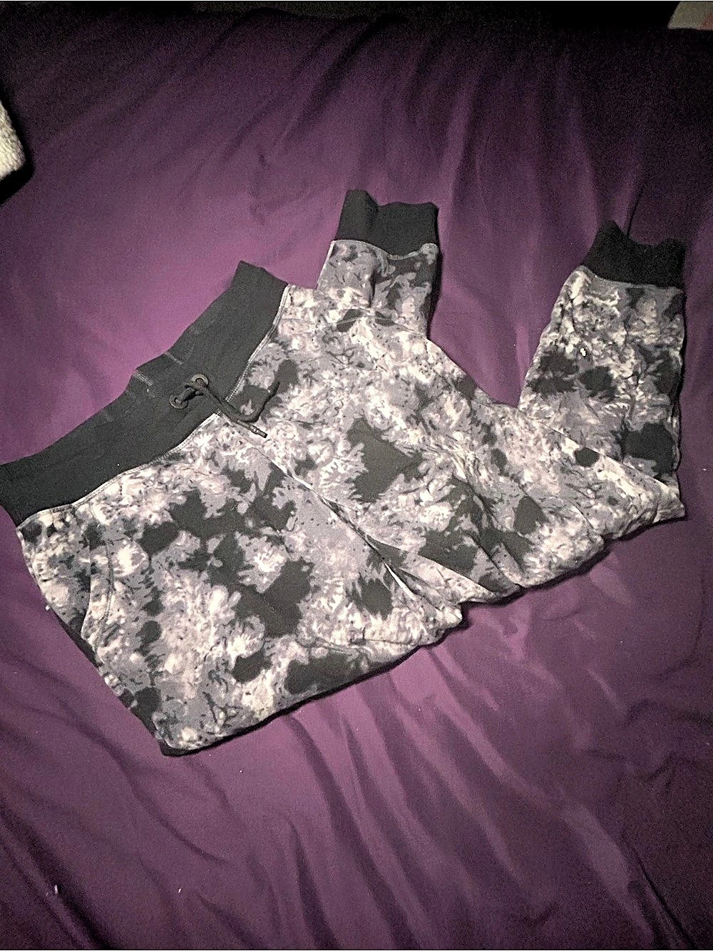 Shambhala marble sweats